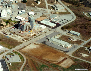 SSFL Area IV Hot Zone with plutonium fuel fabrication facility in long flat building to right next to dirt lot
