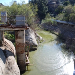 Rocketdyne-pond-2-at-headwaters-of-LA-River-by-William-Preston-Bowling-2012