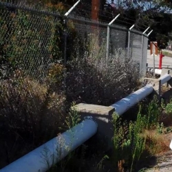 pipe_at_SSFL_entrance_4