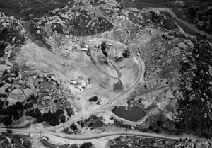 Polluted Bowl Area ponds are part of LA River headwaters