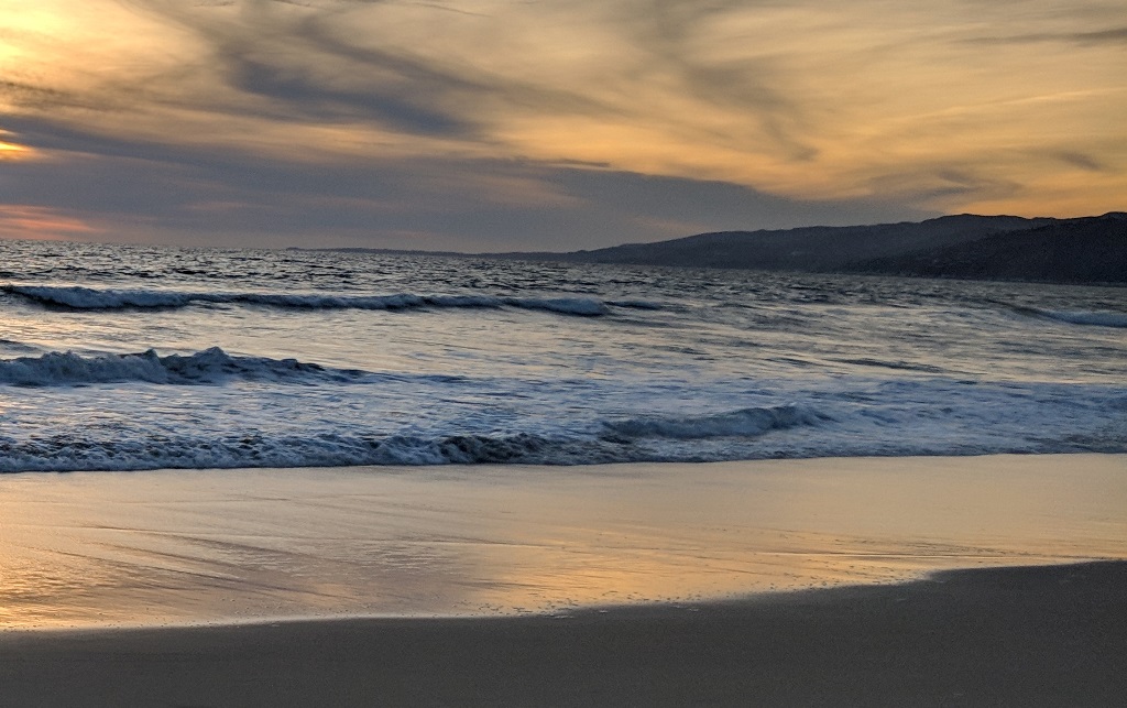 Pacific Ocean tests at background 2/23/19