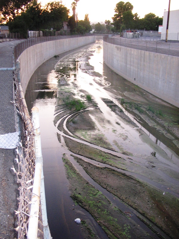 Los Angeles River sluicing down goo from its headwaters at the Santa Susana Field Laboratory in 2008